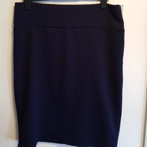 LuLaRoe Cassie Pencil Skirt 2XL Dark Navy Brocade